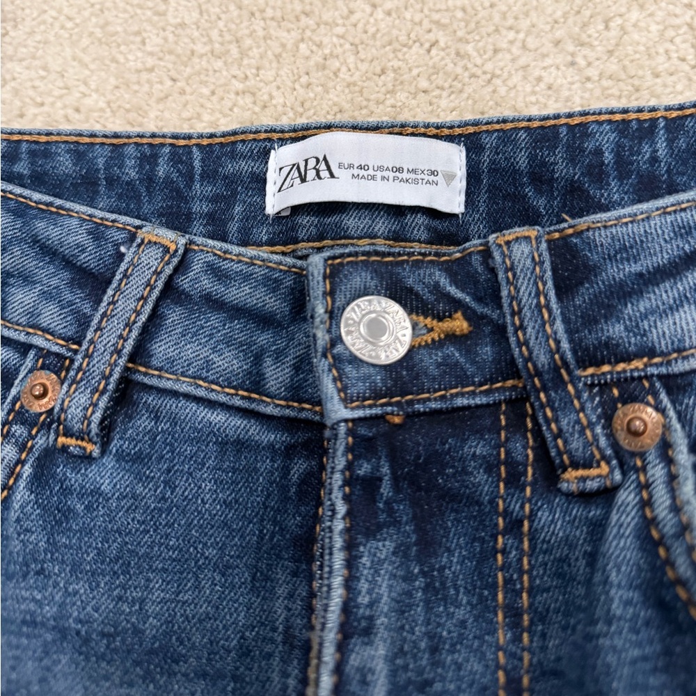 Zara mid-rise Flare Cropped Jeans - Picture 5 of 7